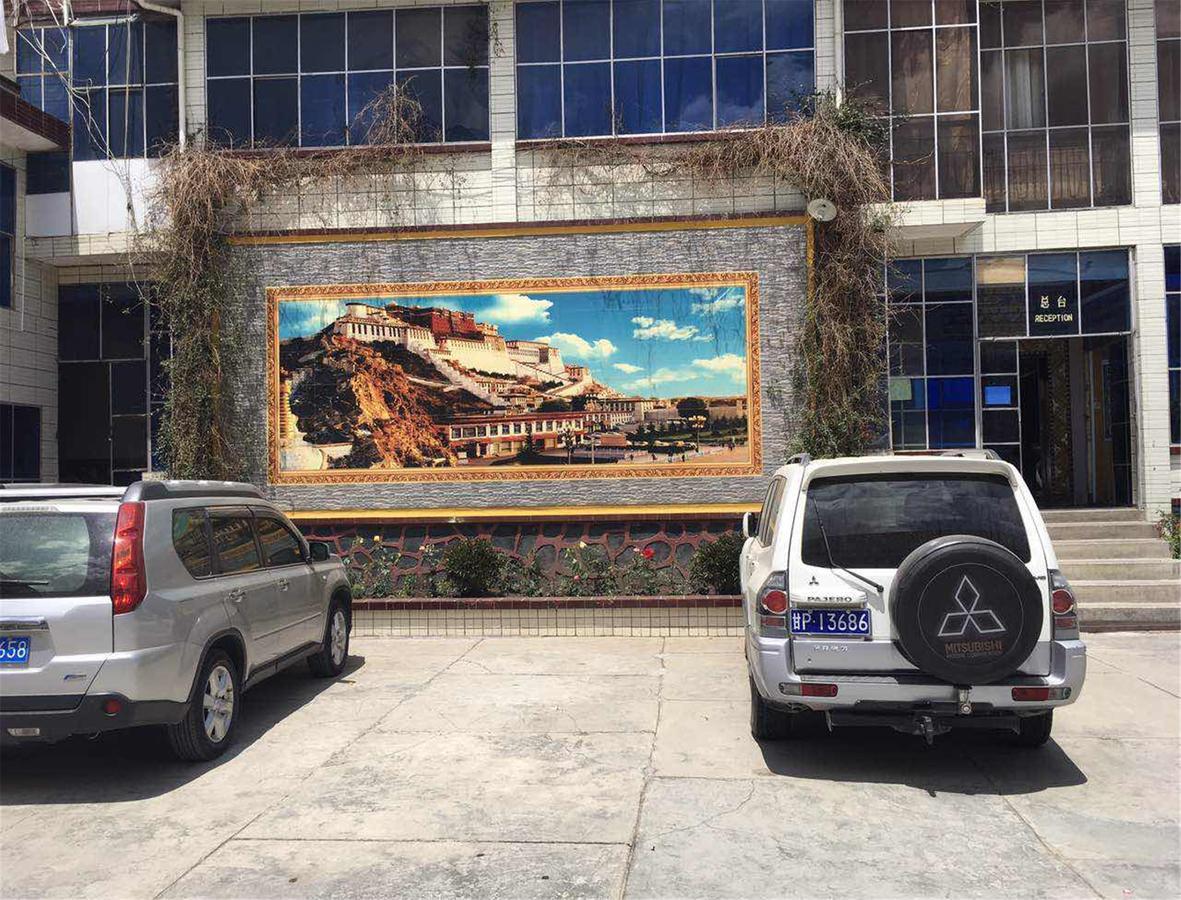 Overseas Tibetan Hotel Сяхе Екстер'єр фото